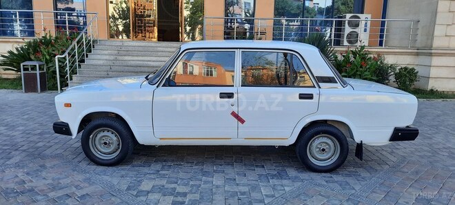 LADA (VAZ) 2107 2009, 13,500 km - 1.6 l - Bakı