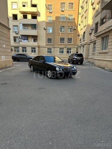 Mercedes E 280 1999, 350,000 km - 2.8 l - Bakı