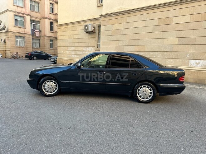 Mercedes E 280 1999, 350,000 km - 2.8 l - Bakı