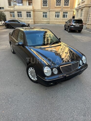 Mercedes E 280 1999, 350,000 km - 2.8 l - Bakı