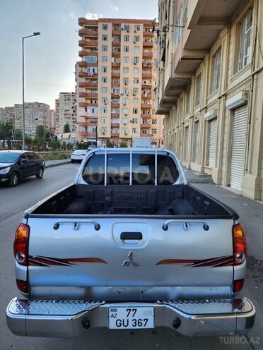 Mitsubishi L200 2007, 391,000 km - 2.5 l - Bakı