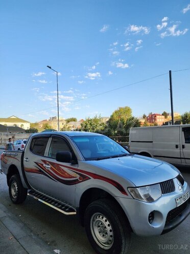 Mitsubishi L200 2007, 391,000 km - 2.5 l - Bakı