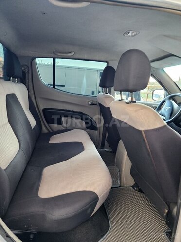 Mitsubishi L200 2007, 391,000 km - 2.5 l - Bakı