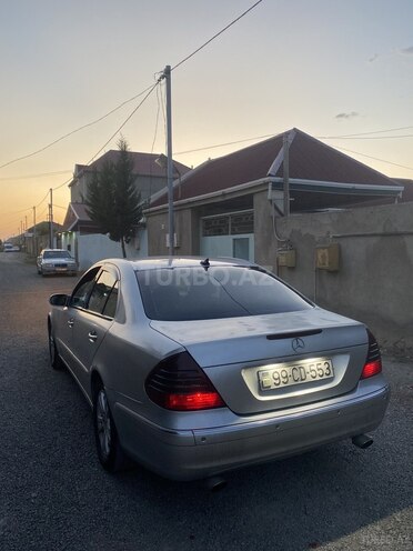 Mercedes E 270 2003, 498,591 km - 2.7 l - Bakı