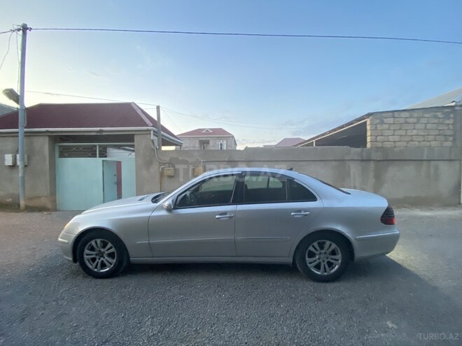 Mercedes E 270 2003, 498,591 km - 2.7 l - Bakı