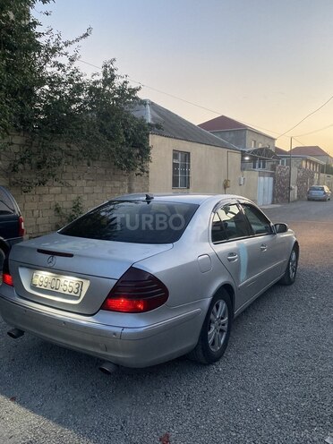 Mercedes E 270 2003, 498,591 km - 2.7 l - Bakı