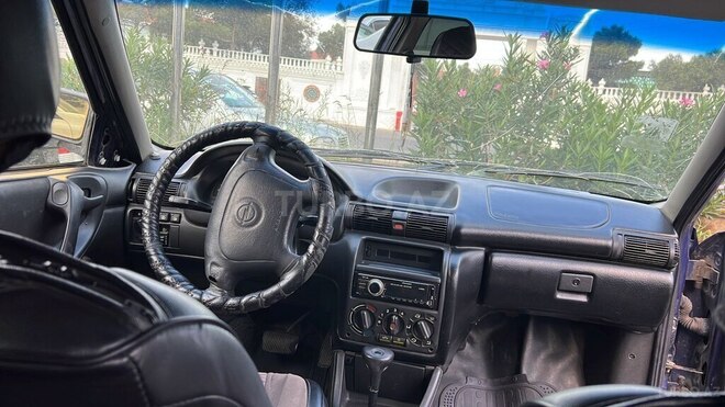 Opel Astra 1995, 999,900 km - 1.6 л - Bakı