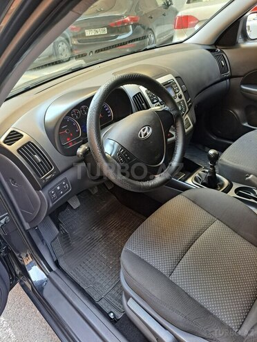 Hyundai i30 2009, 198,000 km - 1.6 l - Bakı