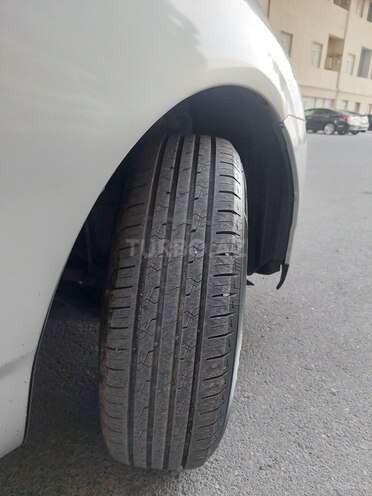 Toyota Corolla 2004, 224,123 km - 1.4 л - Bakı