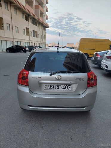 Toyota Corolla 2004, 224,123 km - 1.4 л - Bakı