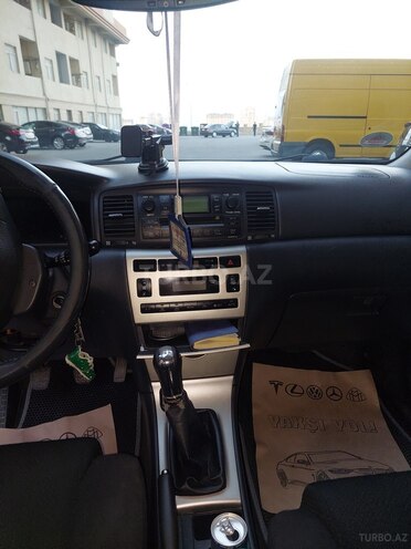 Toyota Corolla 2004, 224,123 km - 1.4 л - Bakı