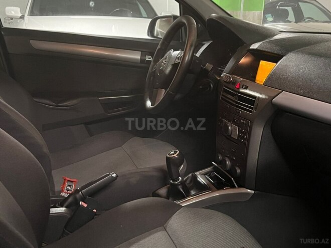 Opel Astra 2006, 240,000 km - 1.3 л - Bakı