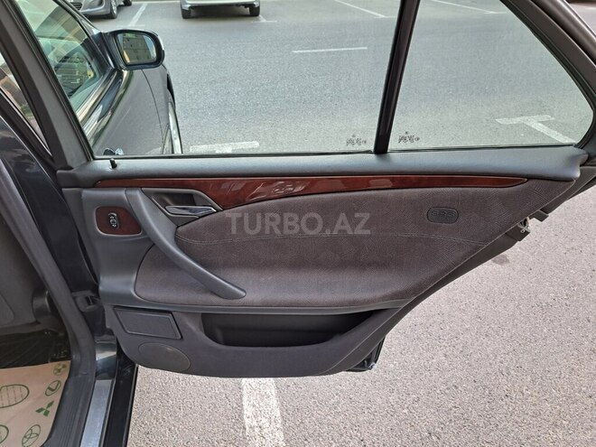 Mercedes E 240 2000, 195,000 km - 2.6 l - Bakı