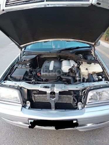 Mercedes C 220 2000, 260,000 km - 2.2 l - Bakı