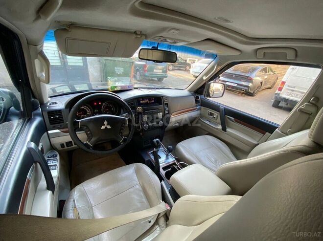 Mitsubishi Pajero 2007, 185,000 km - 3.0 l - Bakı