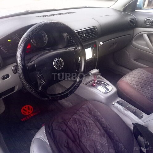 Volkswagen Passat 2003, 224,300 km - 1.8 l - Bakı