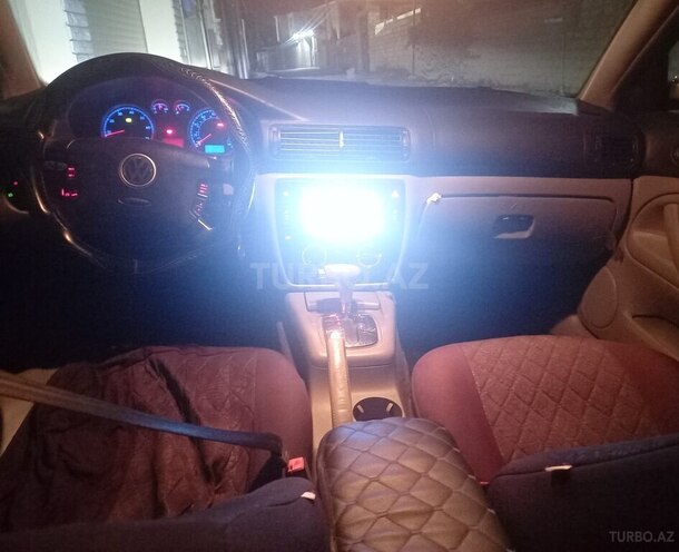 Volkswagen Passat 2003, 224,300 km - 1.8 l - Bakı
