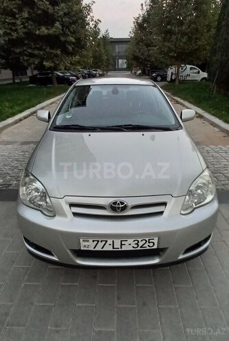 Toyota Corolla 2005, 242,000 km - 1.4 л - Bakı