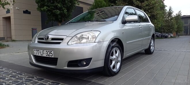 Toyota Corolla 2005, 242,000 km - 1.4 л - Bakı
