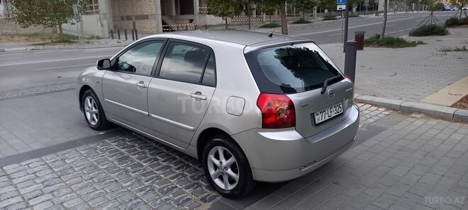 Toyota Corolla 2005, 242,000 km - 1.4 л - Bakı