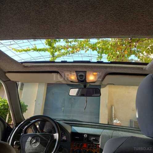 Mercedes C 200 1997, 294,000 km - 2.0 л - Bakı