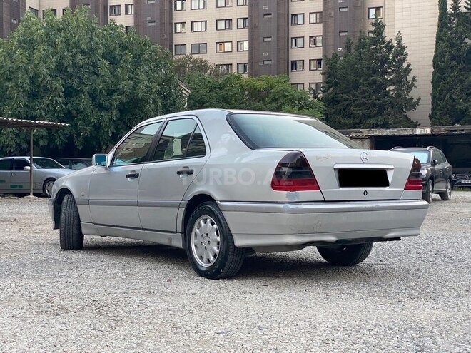 Mercedes C 220 1999, 350,000 km - 2.2 л - Bakı