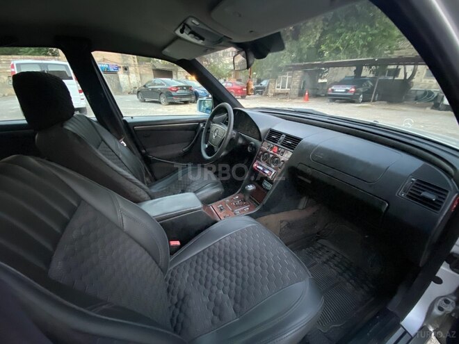 Mercedes C 220 1999, 350,000 km - 2.2 л - Bakı