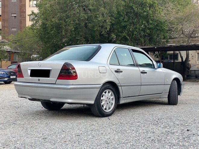 Mercedes C 220 1999, 350,000 km - 2.2 л - Bakı