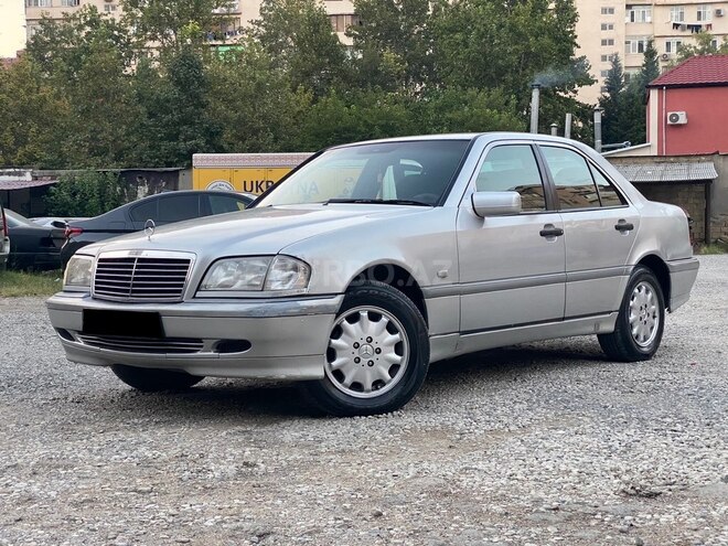 Mercedes C 220 1999, 350,000 km - 2.2 л - Bakı
