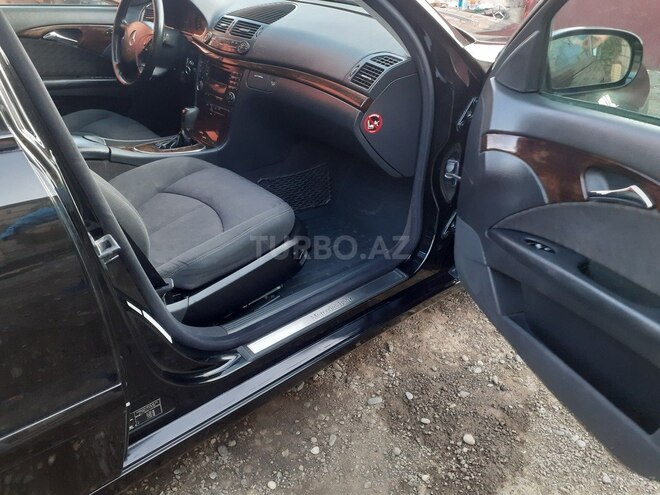 Mercedes E 220 2004, 360,000 km - 2.2 l - Biləsuvar