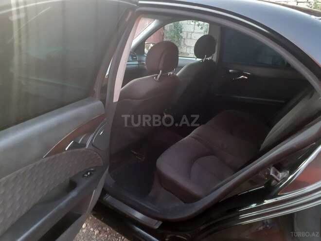 Mercedes E 220 2004, 360,000 km - 2.2 l - Biləsuvar