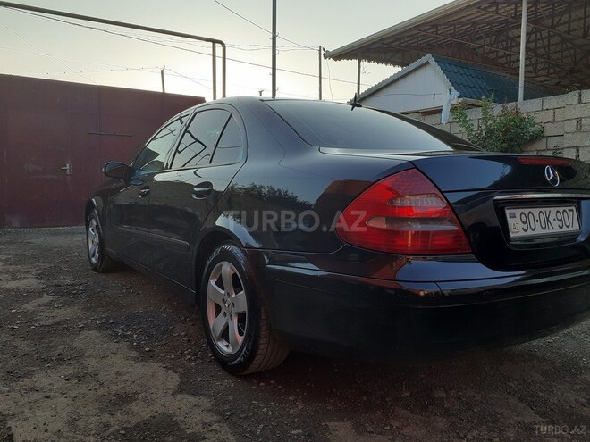 Mercedes E 220 2004, 360,000 km - 2.2 l - Biləsuvar