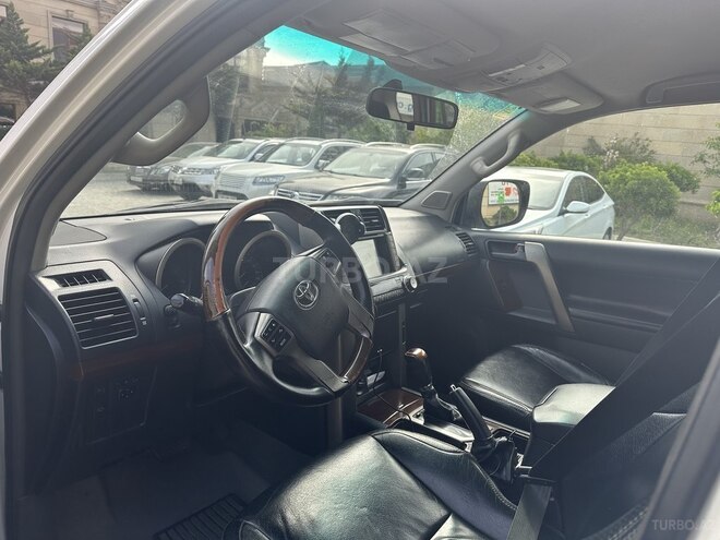 Toyota Prado 2010, 293,000 km - 2.7 л - Bakı