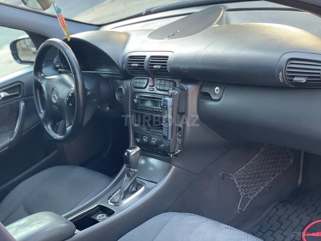 Mercedes C 200 2002, 354,000 km - 2.0 l - Bakı