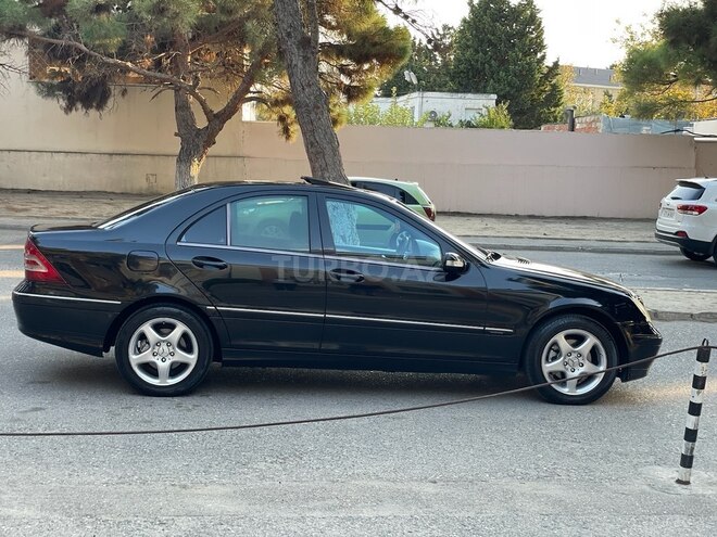Mercedes C 200 2002, 354,000 km - 2.0 l - Bakı