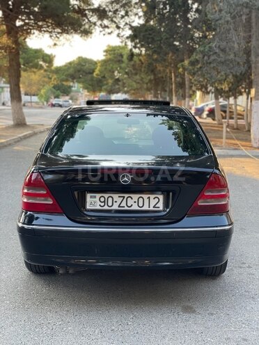 Mercedes C 200 2002, 354,000 km - 2.0 l - Bakı