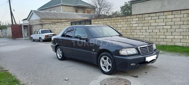 Mercedes C 240 1998, 295,480 km - 2.4 l - Xaçmaz