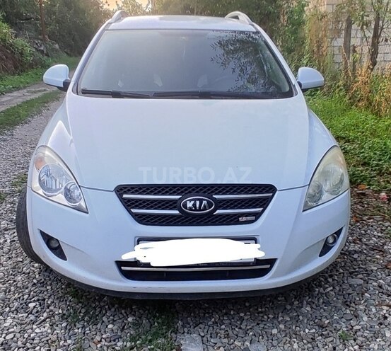 Kia Ceed 2007, 289,000 km - 1.6 l - Quba