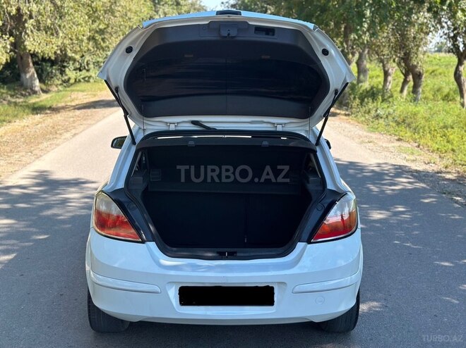 Opel Astra 2007, 234,000 km - 1.3 l - Salyan