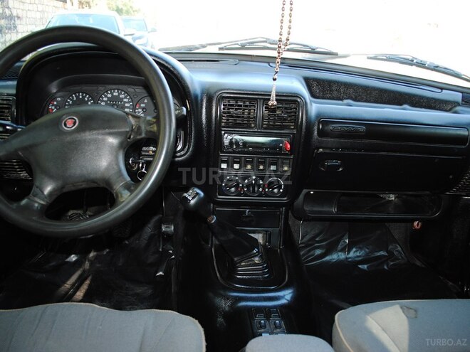 GAZ 31105 2005, 220,000 km - 2.3 l - Xırdalan