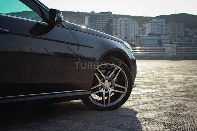 Mercedes E 250 2015, 251,000 km - 2.0 l - Bakı