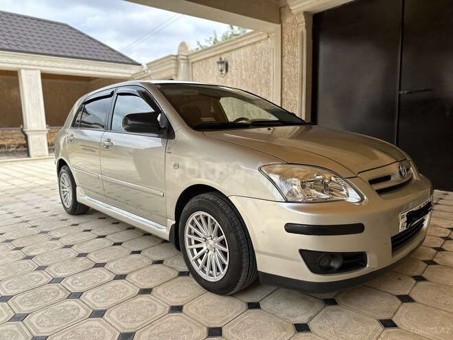 Toyota Corolla 2004, 270,013 km - 1.4 l - Gəncə