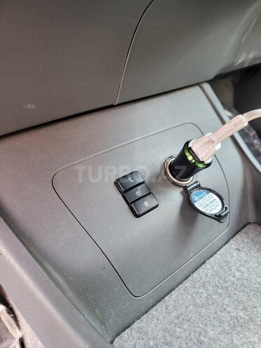 Toyota Prius 2011, 171,000 km - 1.8 l - Bakı