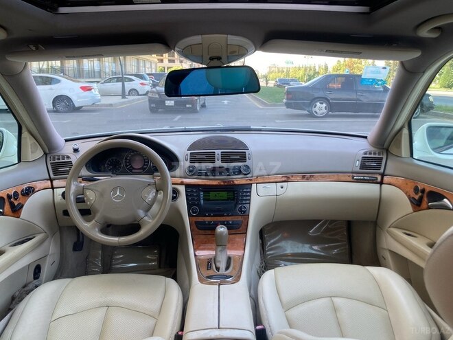 Mercedes E 240 2002, 309,000 km - 2.4 l - Sumqayıt