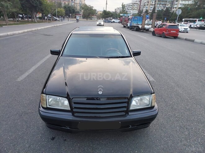 Mercedes C 230 2000, 235,680 km - 2.3 l - Bakı