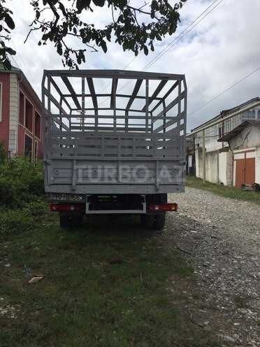 GAZ 330200 1999, 120,000 km - 2.5 l - Quba