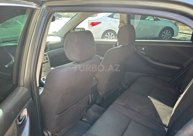 Toyota Corolla 2004, 291,000 km - 1.4 л - Bakı