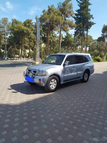 Mitsubishi Pajero 2004, 220,000 km - 3.0 л - Şirvan