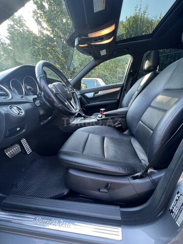 Mercedes C 250 2012, 174,000 km - 1.8 l - Qəbələ
