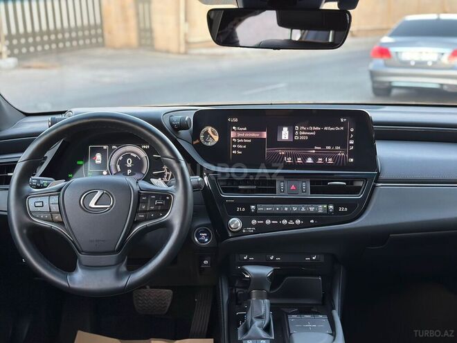 Lexus ES 300h 2021, 23,000 km - 2.5 l - Bakı